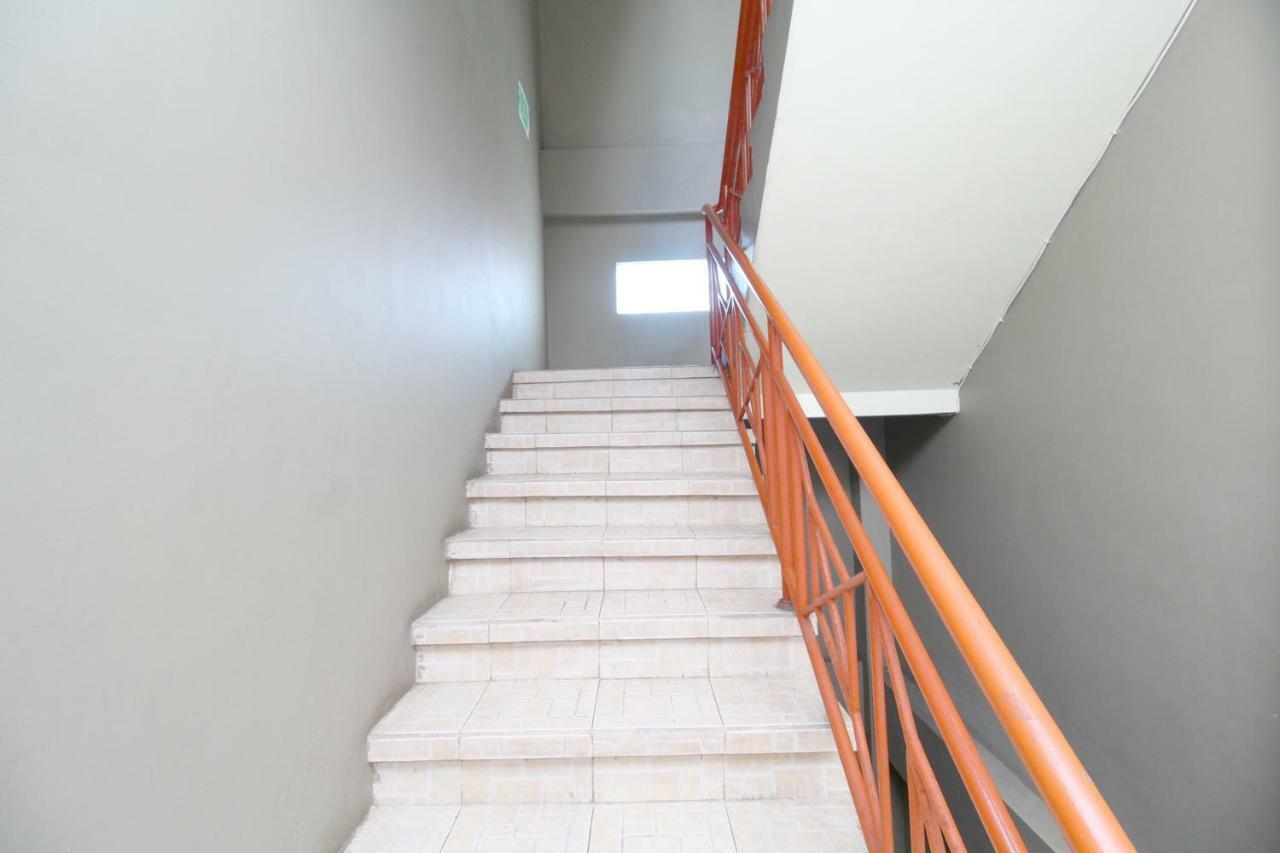 Готель Airy Kartika Plaza Gang Melati 1 Bali Кута Екстер'єр фото