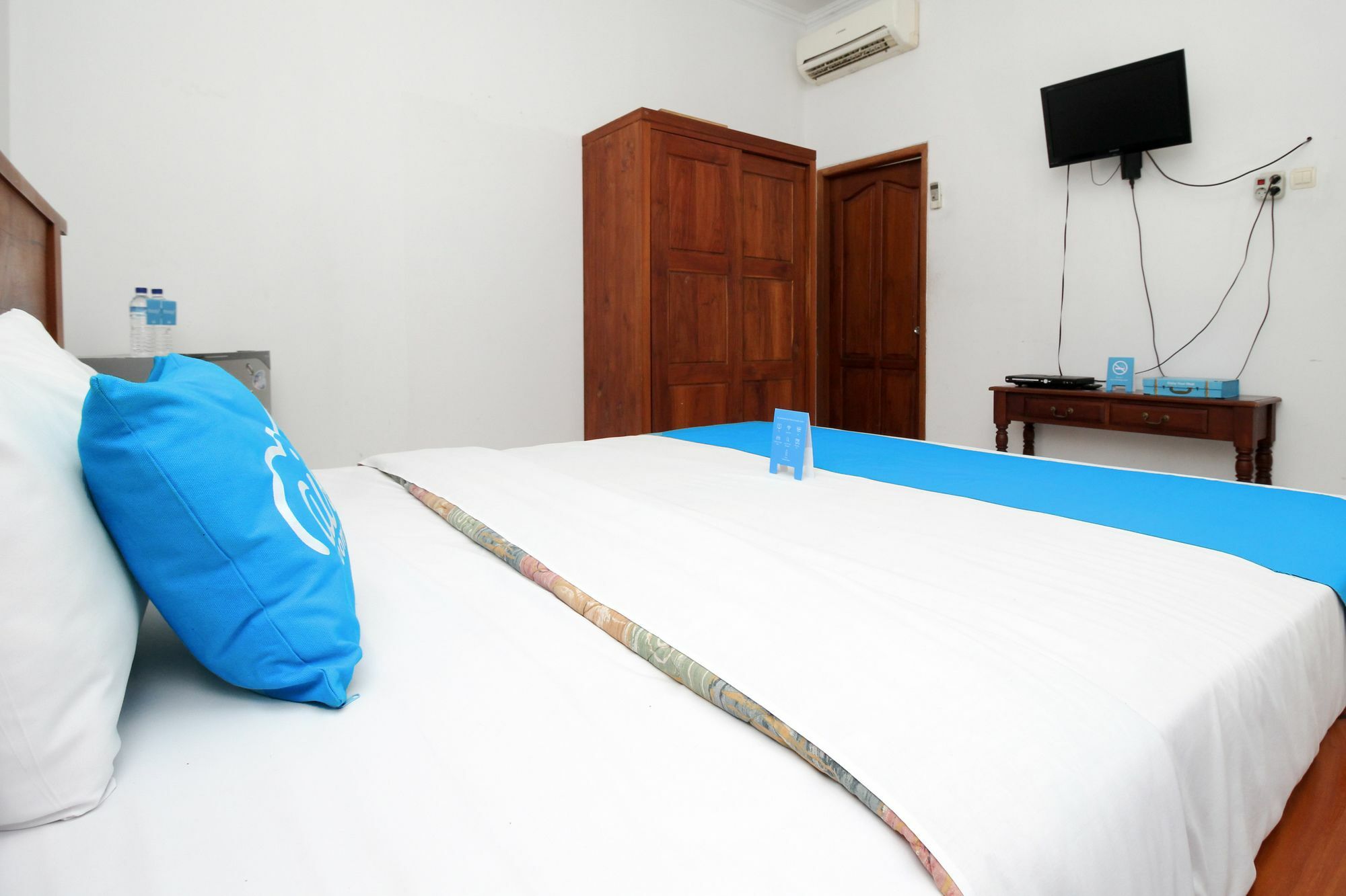 Готель Airy Kartika Plaza Gang Melati 1 Bali Кута Екстер'єр фото